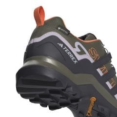 Adidas Terrex Swift 2.0 Gore Tex Kadın Trekking Ayakkabısı 39  1/3 - Haki/Siyah