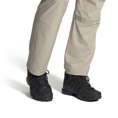 Adidas Terrex Swift R2 Gore-Tex Erkek Trekking Botu 42 2/3 - Siyah
