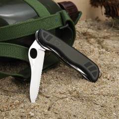 Victorinox 0.8461.MWCH Swiss Soldiers Knife 08 Çakı